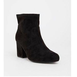 Black faux suede pointed toe bootie sz. 10.5